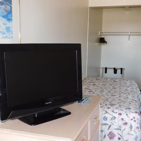 Anchor Lodge Fort Bragg Ngoại thất bức ảnh
