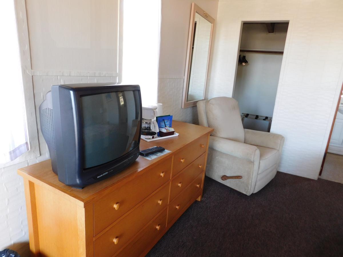 Anchor Lodge Fort Bragg Ngoại thất bức ảnh
