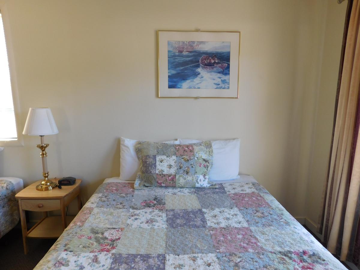 Anchor Lodge Fort Bragg Ngoại thất bức ảnh