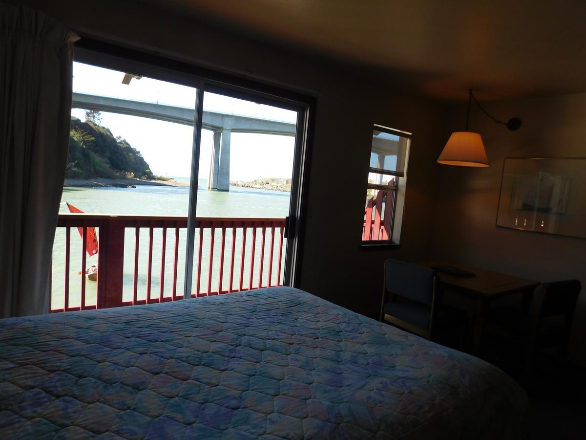 Anchor Lodge Fort Bragg Ngoại thất bức ảnh