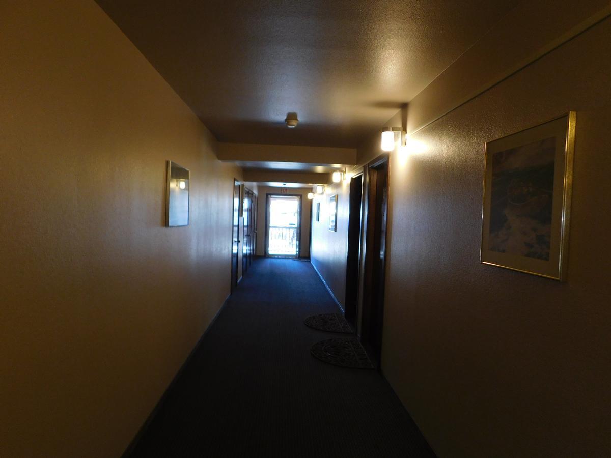 Anchor Lodge Fort Bragg Ngoại thất bức ảnh